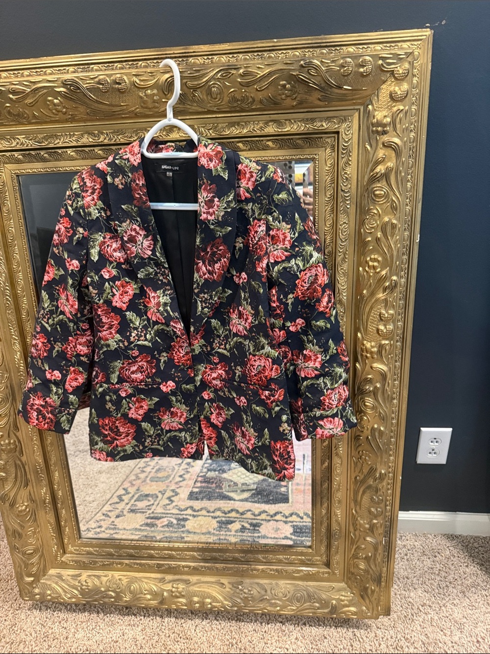 Floral brocade Blazer Jacket - Black with Red Roses Single hook and eye closure